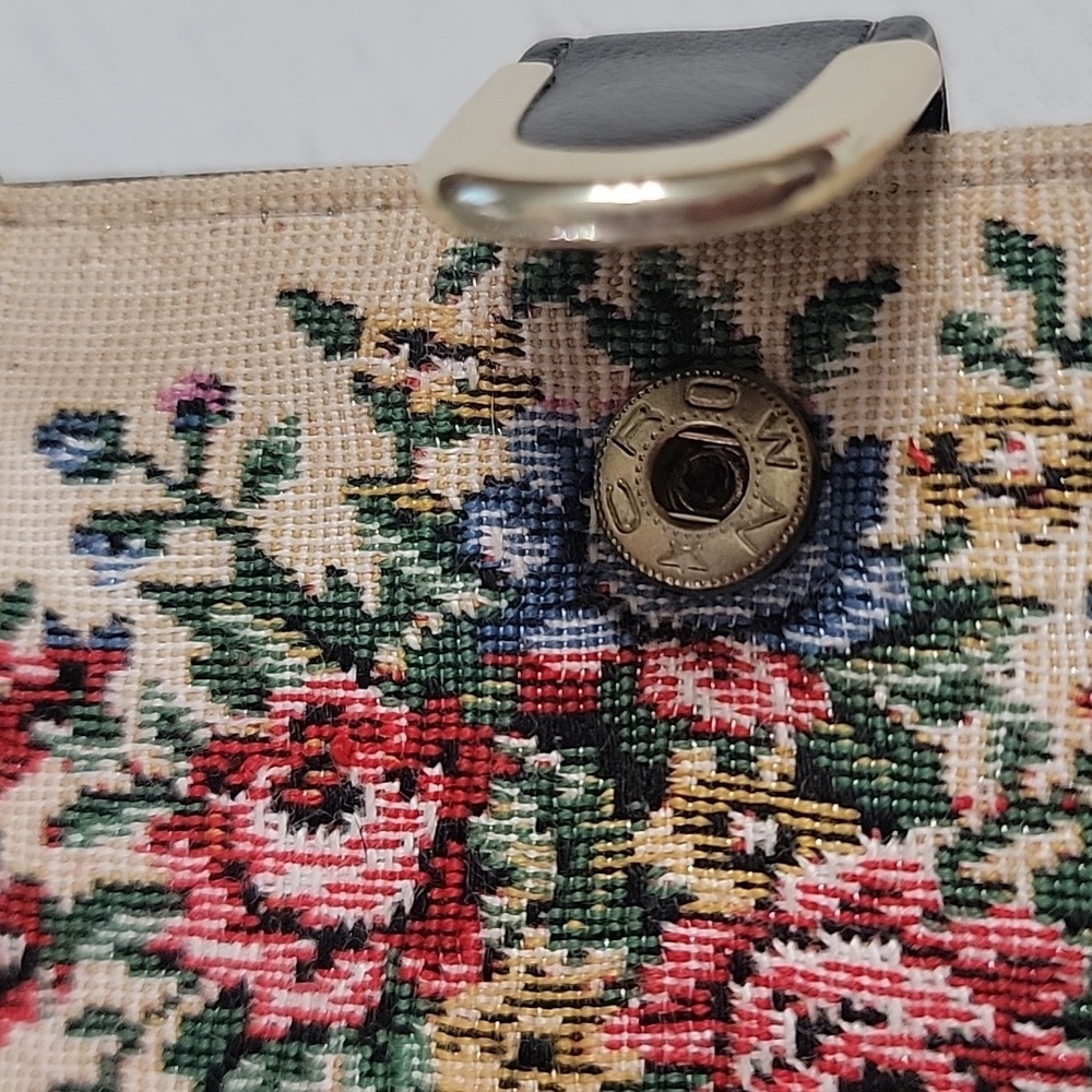 McDuff Made in Japan Vintage Floral Tapestry Wallet Mini Clutch - Picture 13 of 16